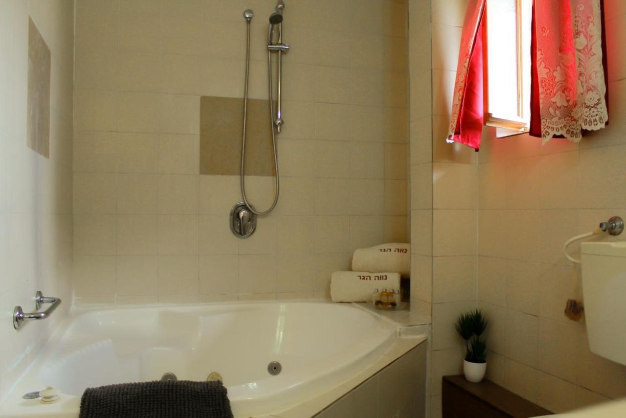 Neve Hagar Guest House Bethlehem of Galilee ภายนอก รูปภาพ