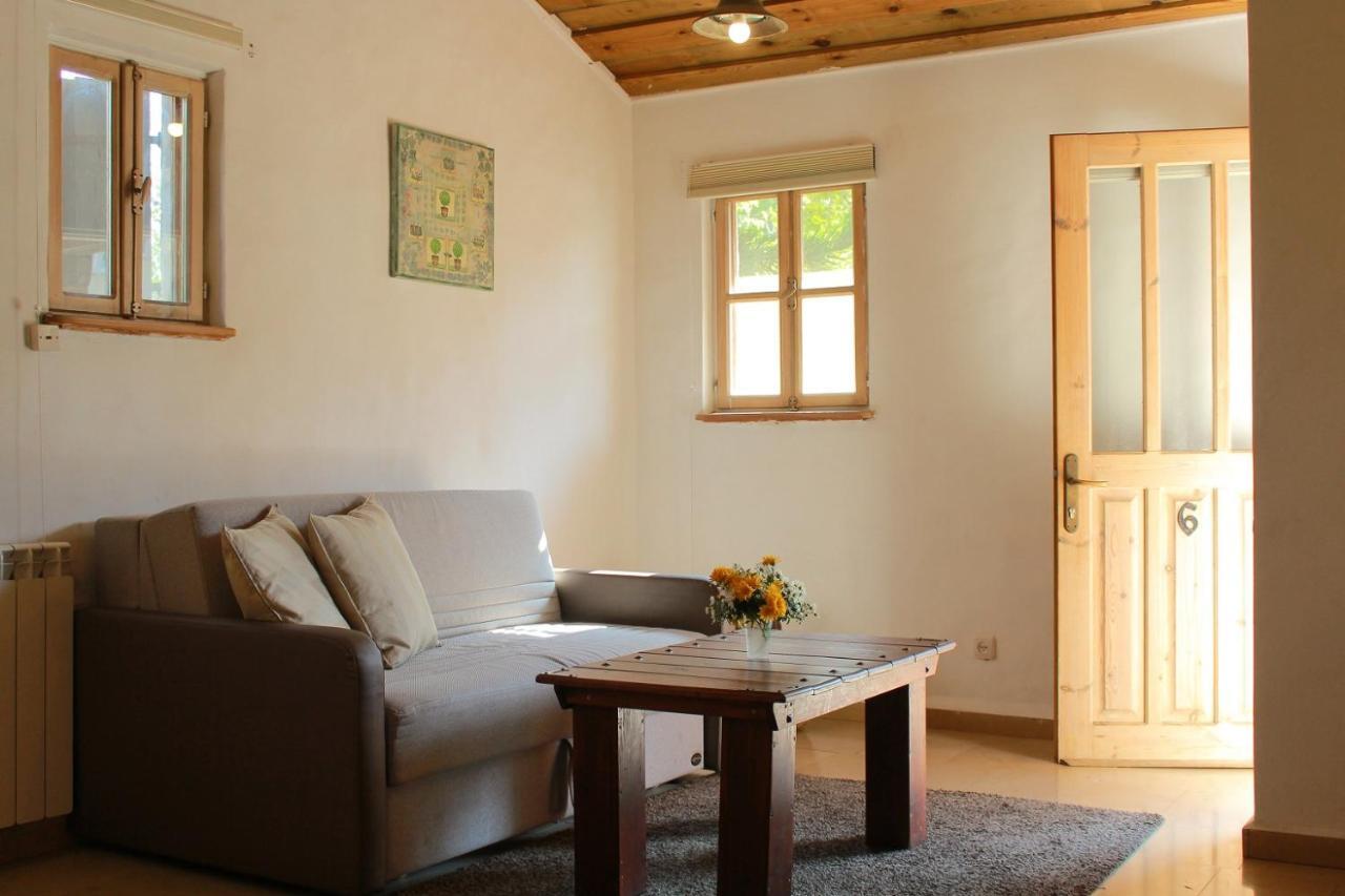 Neve Hagar Guest House Bethlehem of Galilee ภายนอก รูปภาพ
